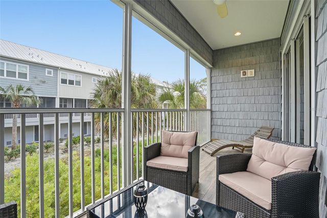 3162 MOORINGS DRIVE, St Petersburg, FL 33712
