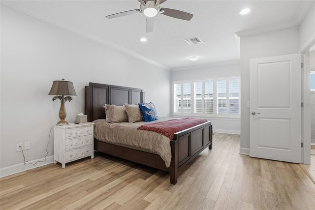 3162 MOORINGS DRIVE, St Petersburg, FL 33712