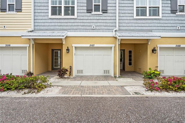 3162 MOORINGS DRIVE, St Petersburg, FL 33712