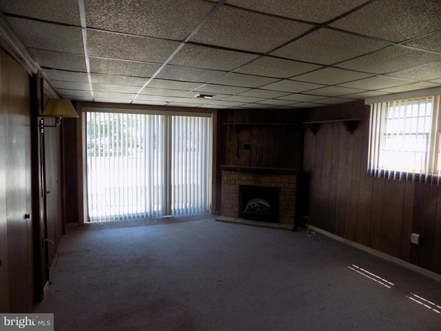 248 S 3RD ST, Quakertown, PA 18951