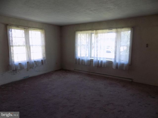 248 S 3RD ST, Quakertown, PA 18951