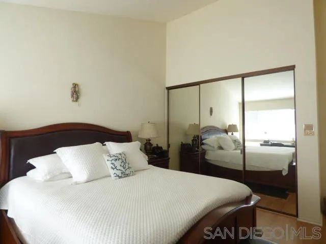 6743 Fashion Hills Blvd, San Diego, CA 92111