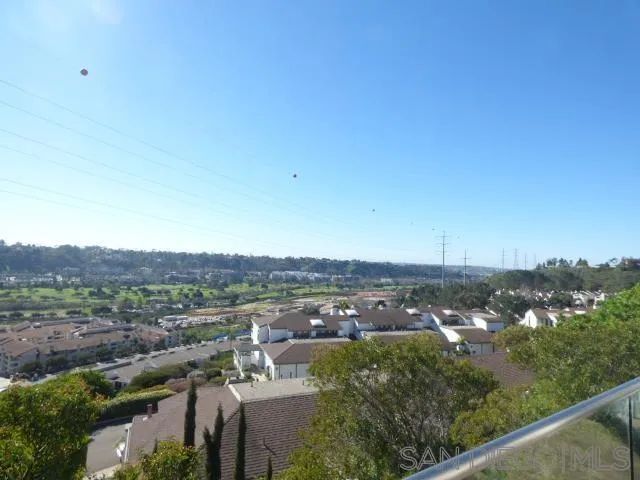 6743 Fashion Hills Blvd, San Diego, CA 92111