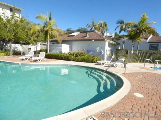 6743 Fashion Hills Blvd, San Diego, CA 92111