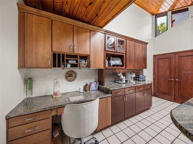 503 CLUB HOUSE DRIVE, Lake Wales, FL 33898