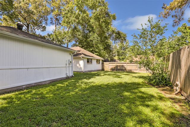 2703 Silver Falls Drive, Houston, TX 77339