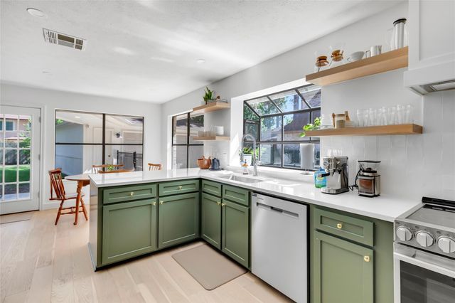 2703 Silver Falls Drive, Houston, TX 77339