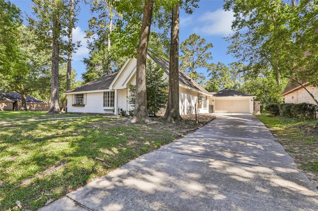 2703 Silver Falls Drive, Houston, TX 77339