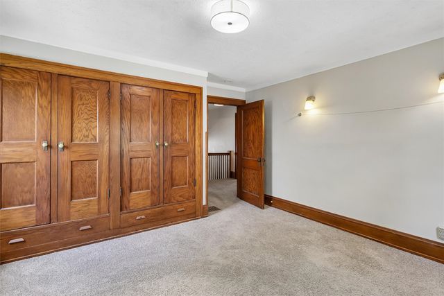 3217 Cottage Grove Avenue, Des Moines, IA 50311