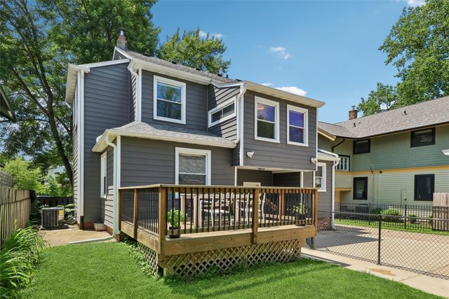 3217 Cottage Grove Avenue, Des Moines, IA 50311