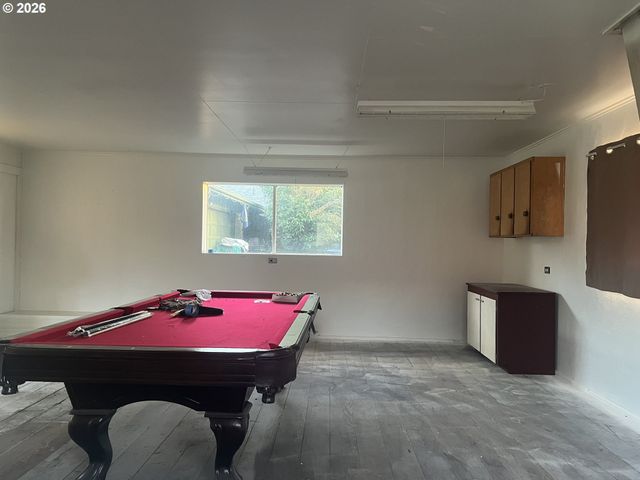 144 BRIARCLIFF Dr, Eugene, OR 97404