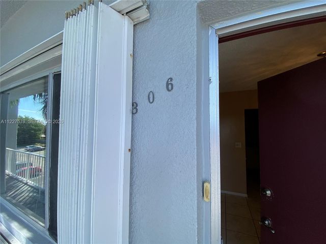 6289 Lear Drive 306, Lake Worth, FL 33462