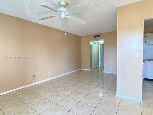 6289 Lear Drive 306, Lake Worth, FL 33462