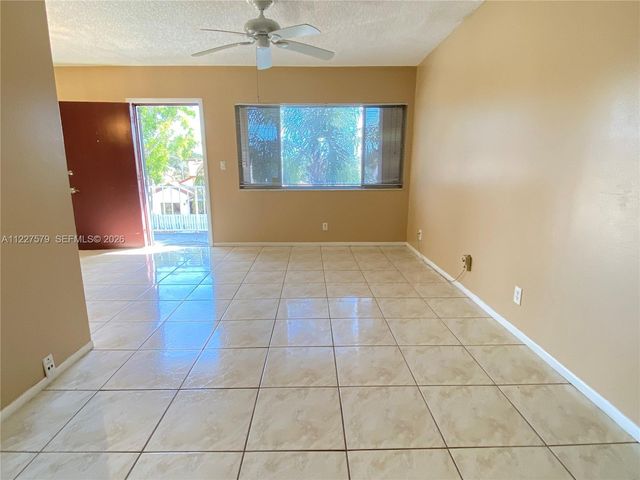 6289 Lear Drive 306, Lake Worth, FL 33462