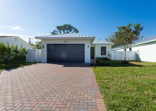 308 4th Street, Jupiter, FL 33458