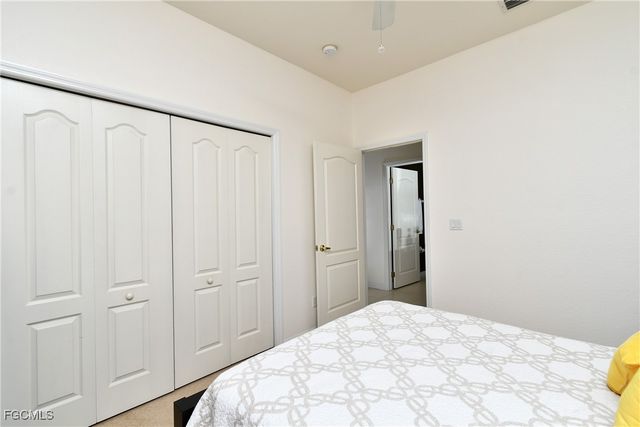 4692 Fairloop RUN, Lehigh Acres, FL 33973