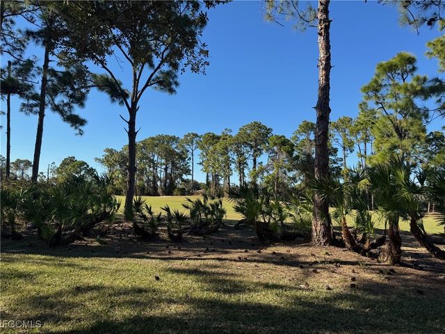 4692 Fairloop RUN, Lehigh Acres, FL 33973