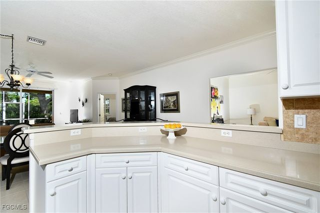 4692 Fairloop RUN, Lehigh Acres, FL 33973