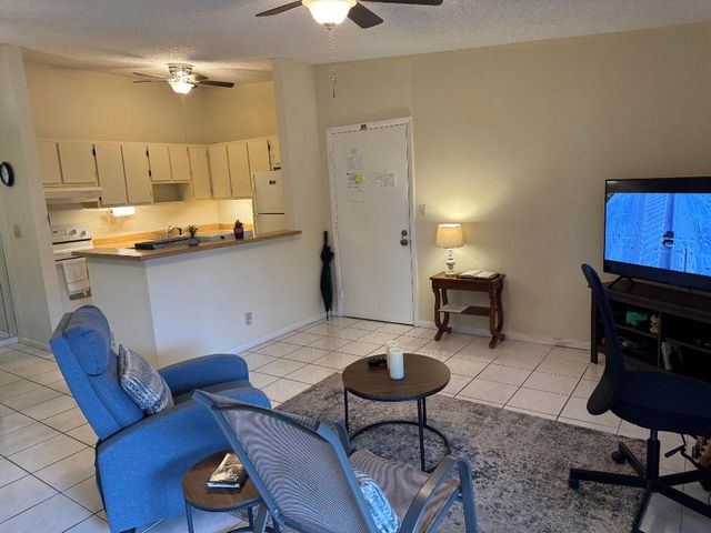 7128 Ashmont Circle Circle 207, Tamarac, FL 33321