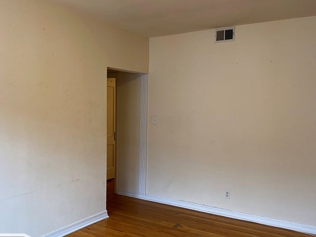 3038 W Wellington Street 3, Chicago, IL 60618