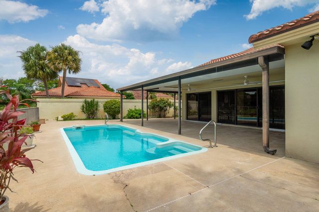2880 Gettysburg Lane, West Palm Beach, FL 33409
