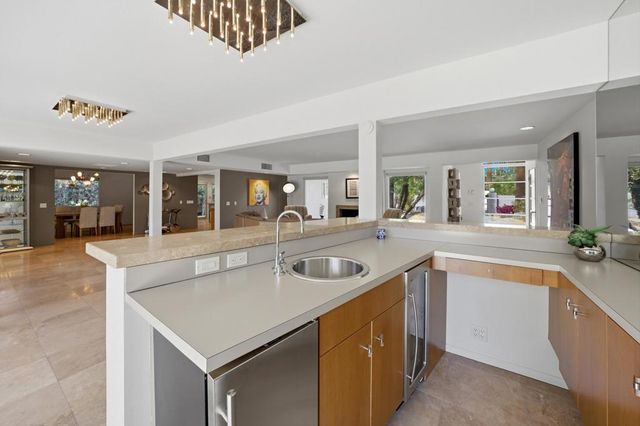 443 W Merito Place, Palm Springs, CA 92262