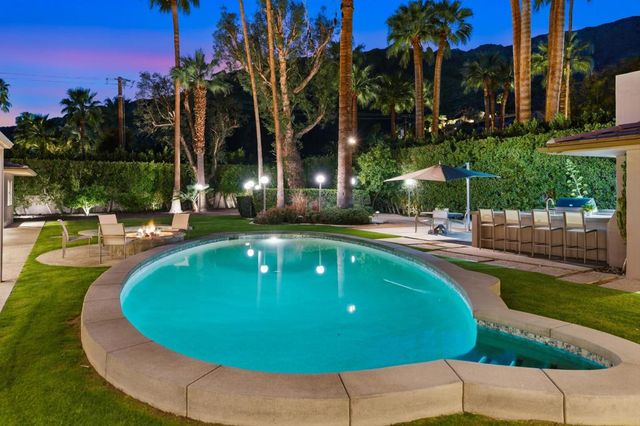 443 W Merito Place, Palm Springs, CA 92262
