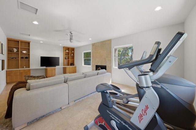 443 W Merito Place, Palm Springs, CA 92262