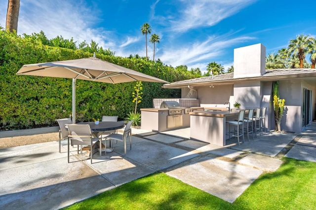 443 W Merito Place, Palm Springs, CA 92262