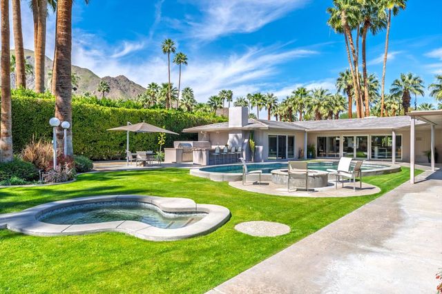 443 W Merito Place, Palm Springs, CA 92262