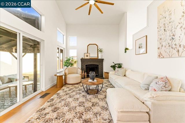 2171 Rain Drop Circle, Pittsburg, CA 94565