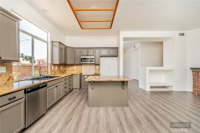 2089 E Duron Street, Colton, CA 92324