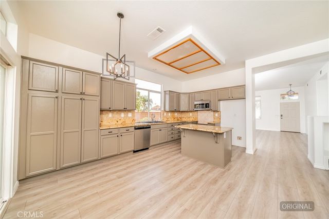 2089 E Duron Street, Colton, CA 92324