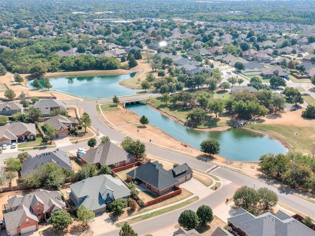 17021 Holly Burn Circle, Edmond, OK 73012