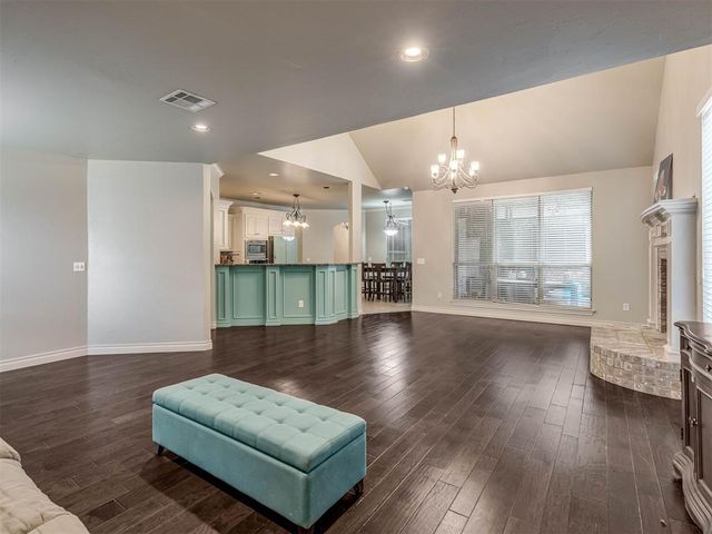 17021 Holly Burn Circle, Edmond, OK 73012