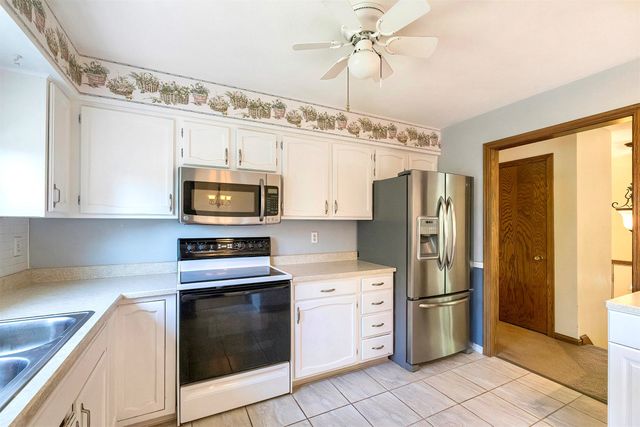 3726 GREENLAWN Avenue, Erie, PA 16510