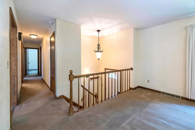 3726 GREENLAWN Avenue, Erie, PA 16510
