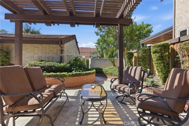 651 Edith, Long Beach, CA 90807