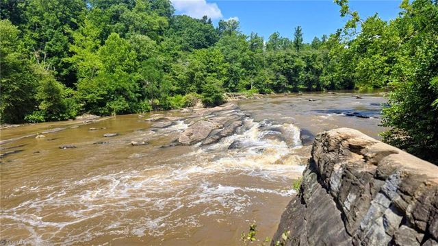 2682 Anglin Mill Road, Stoneville, NC 27048