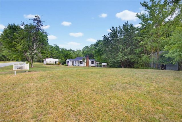 2682 Anglin Mill Road, Stoneville, NC 27048