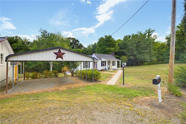 2682 Anglin Mill Road, Stoneville, NC 27048