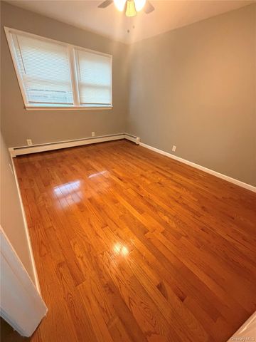 147-15 225th Street 2nd fl, Springfield Gardens, NY 11413