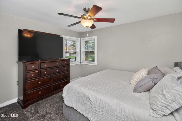 1464 Dalton Drive, Schenectady, NY 12308