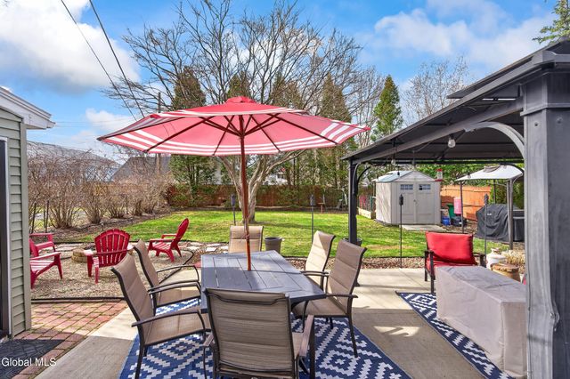 1464 Dalton Drive, Schenectady, NY 12308