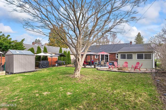 1464 Dalton Drive, Schenectady, NY 12308