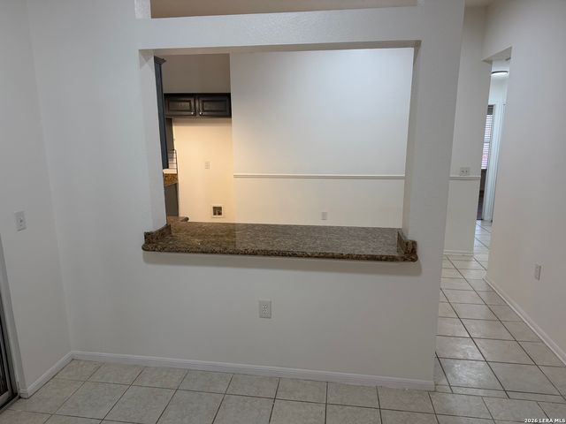 2410 Pendant Oak, San Antonio, TX 78232