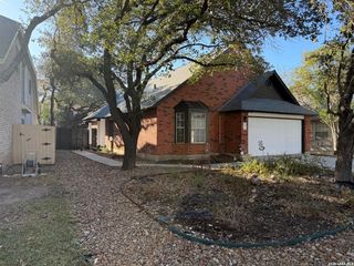 2410 Pendant Oak, San Antonio, TX 78232