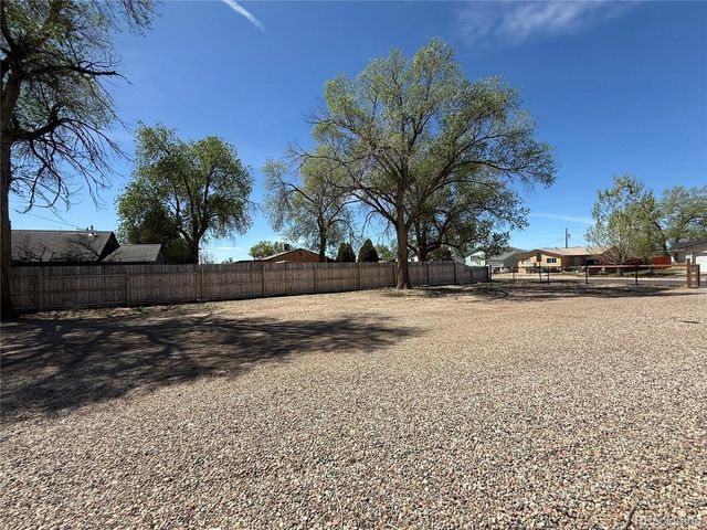 2330 Cheyenne Ave, Pueblo, CO 81003