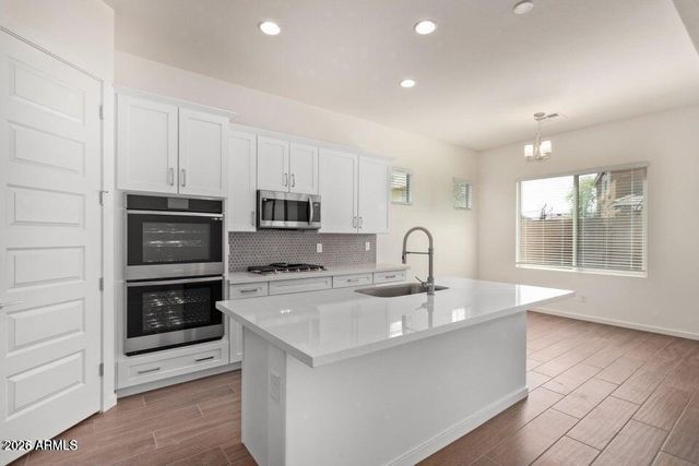 20951 E VIA DEL SOL Street, Queen Creek, AZ 85142