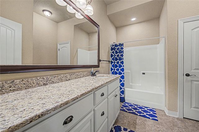 6302 46th Boulevard, Rogers, AR 72758